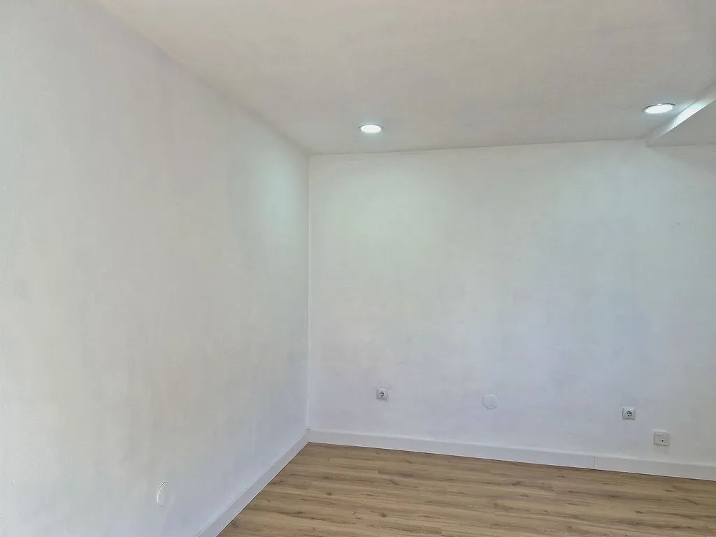 Toad - Modernised Flat with Balcony in Barranco Grande