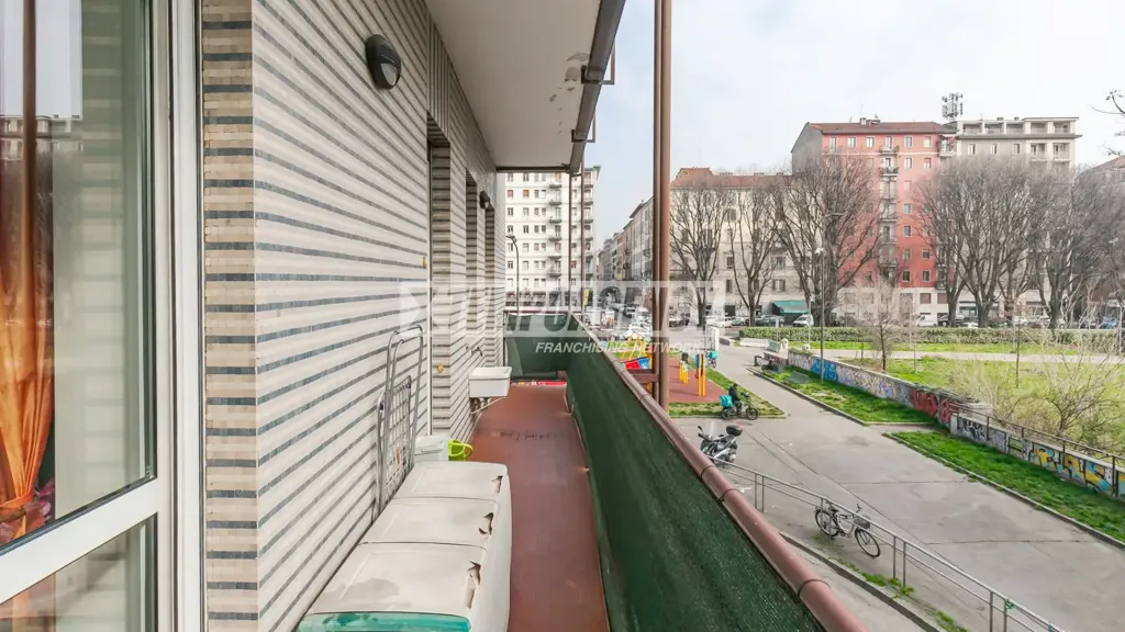 Balcon - Appartement 2 pièces à IT