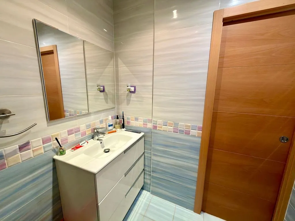 Vannitoad - Bright Apartment with A/C in Maliaño Centre