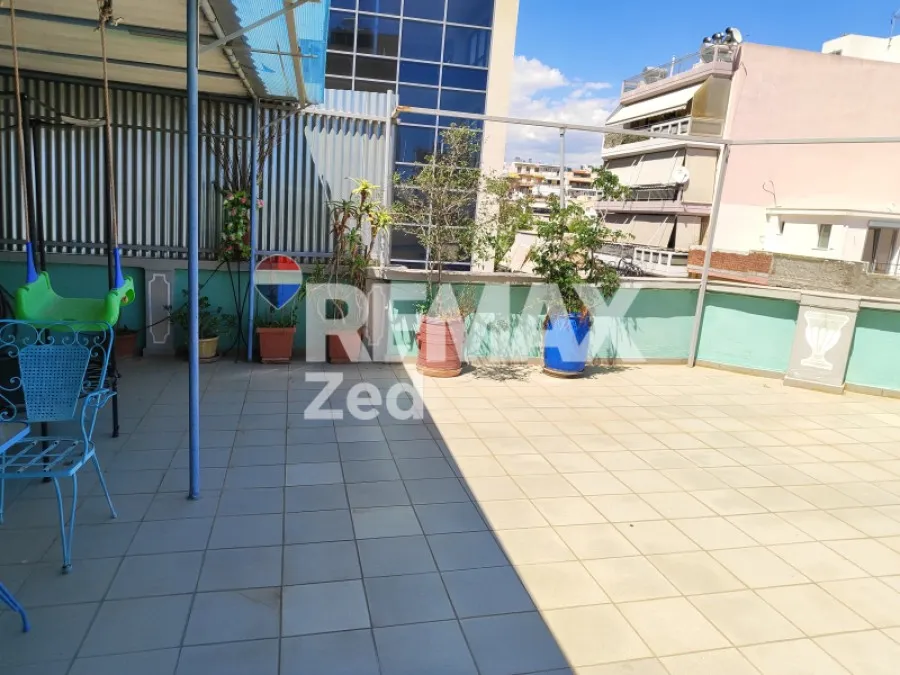Terrass - Apartment with Balcony in Piraeus, Tabouria