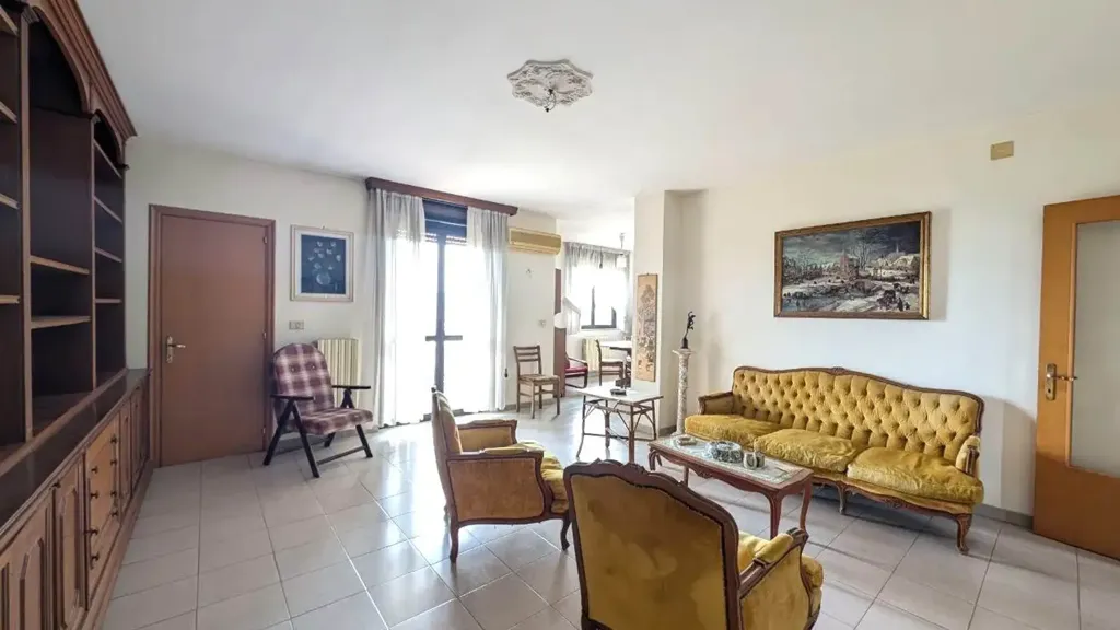 Séjour - Apartment with Terrace in San Severo