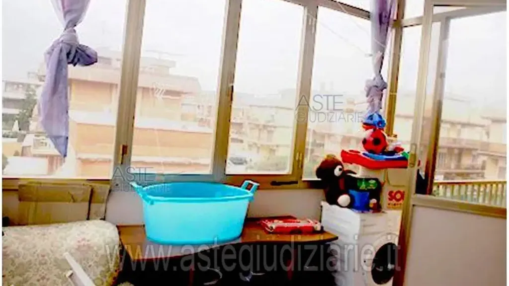 Chambres - Apartment with Balcony in Pomezia