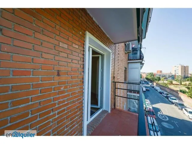 Rõdu - Fully Renovated Flat with Terrace in Carabanchel