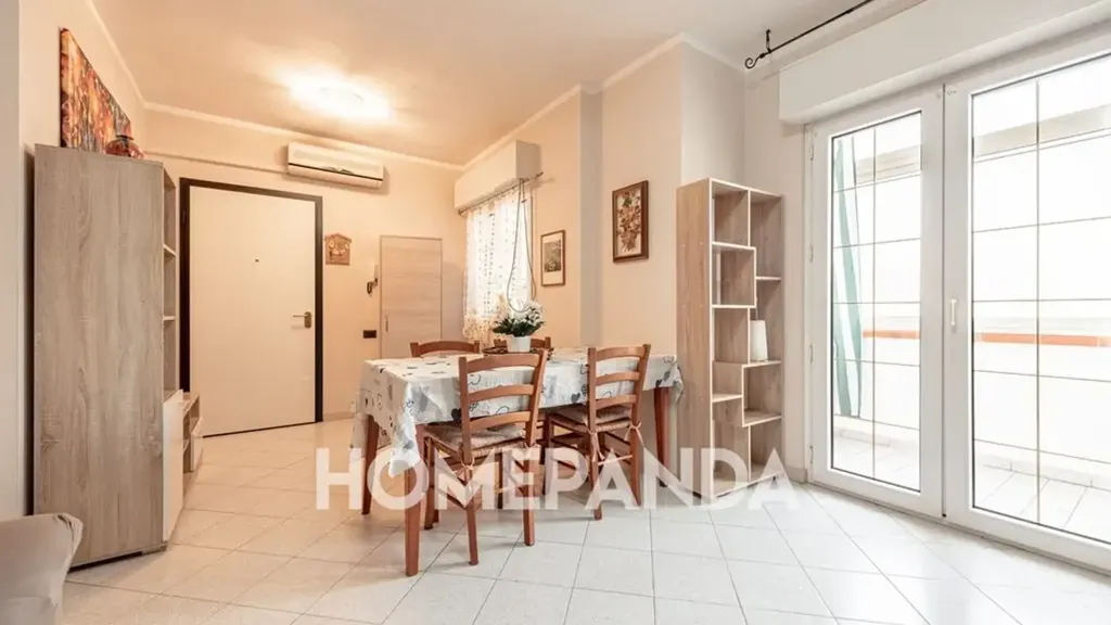Salle à manger - 4-Bedroom Apartment with Balconies in Sestu