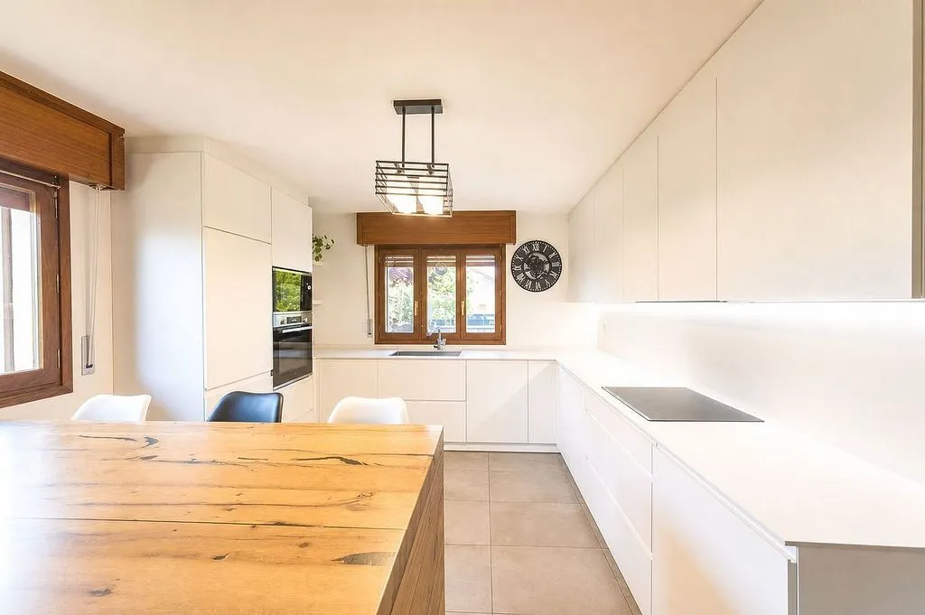 Cuisine - Chalet with Pool and Terrace in Zizur Mayor