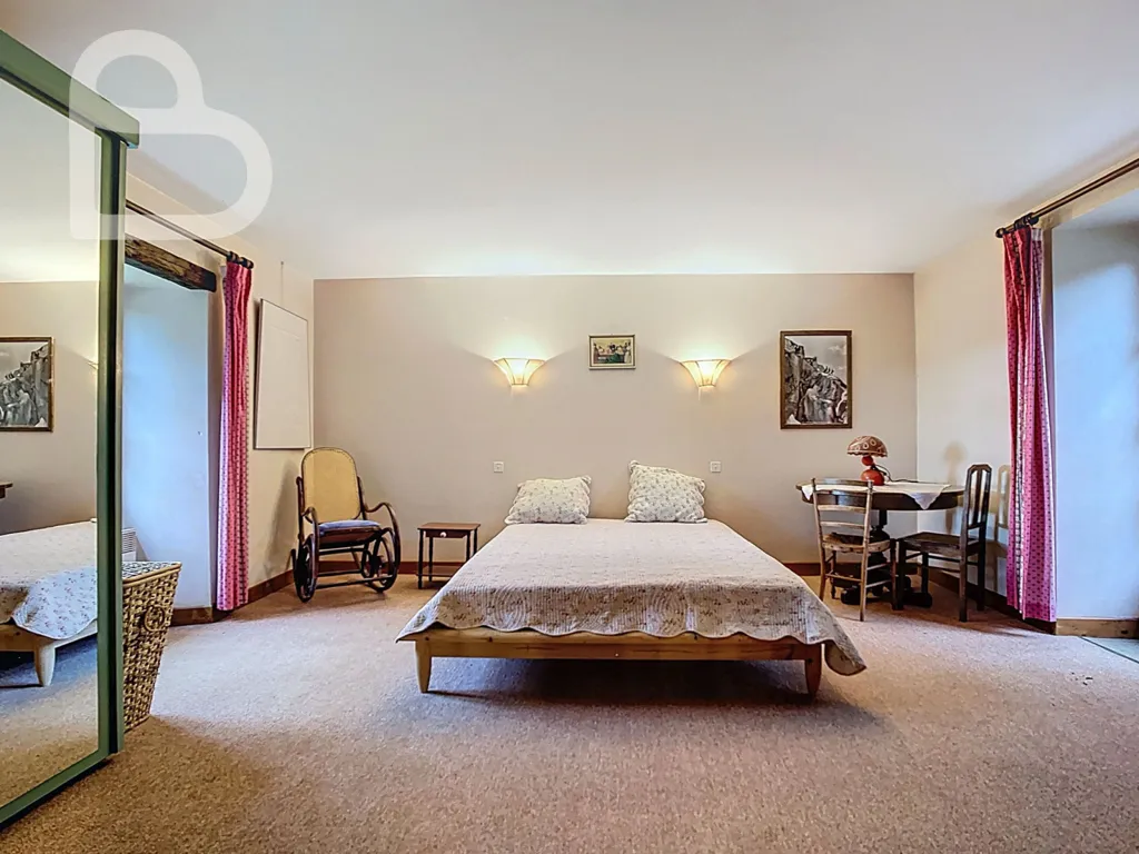 Chambres - Domaine en Pierre avec Bassin à Gourdon