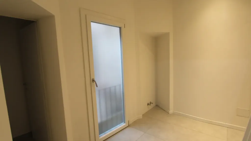 Esik - Fully Rented Apartment with Rocca View in Bazzano