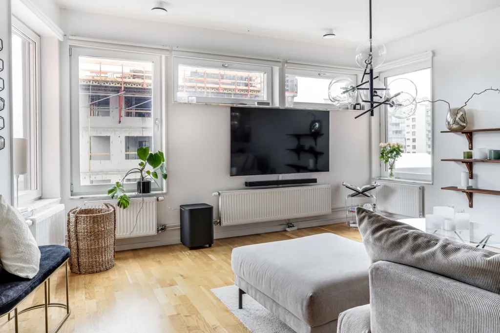 Living Room - Apartment with Large Windows in Mariehöjd