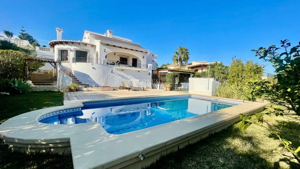 Bassein - Modern Villa with Panoramic Views in Pedreguer