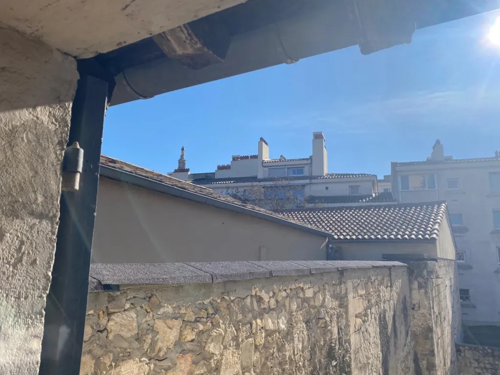 Rõdu - Charming 4-Piece Apartment in Avignon Centre