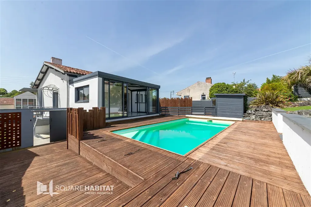 Bassein - Contemporary House with Pool in Fontenay-le-Comte