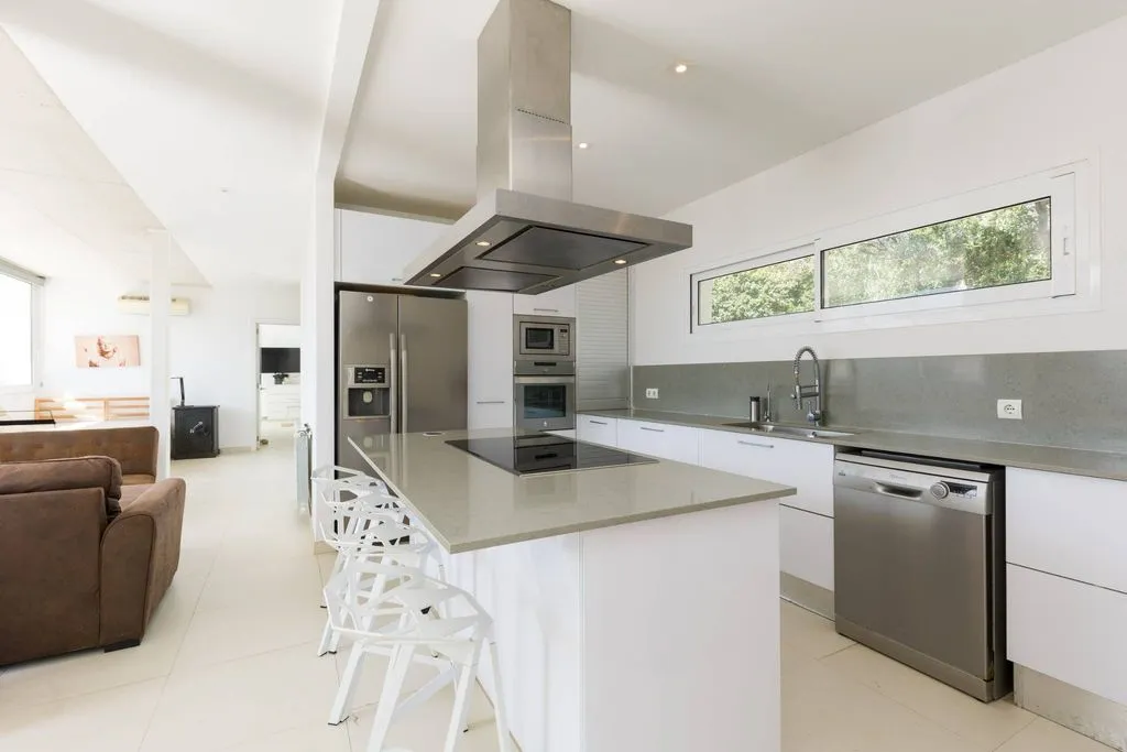 Köök - Luxury Villa with Pool in Binibèquer Vell