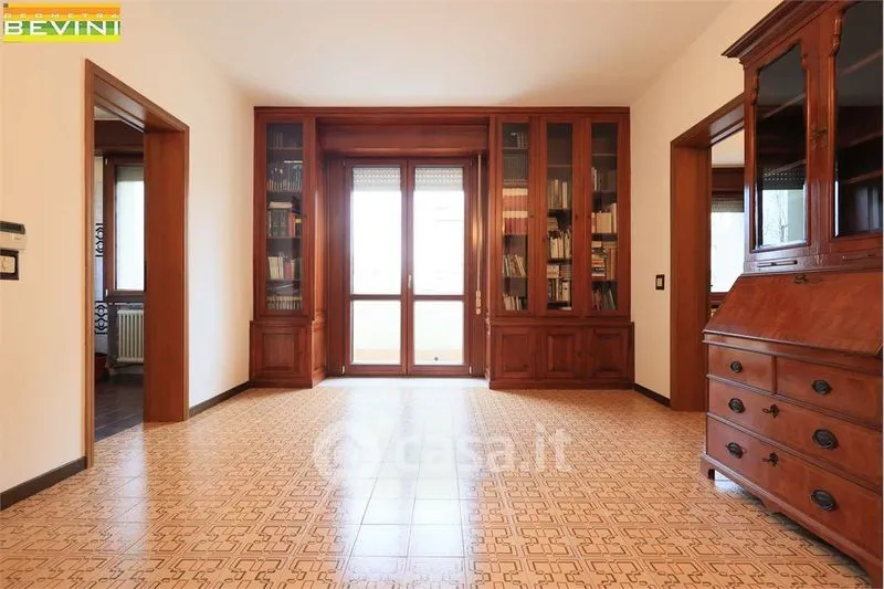 Bureau - Duplex with Balcony in Modena