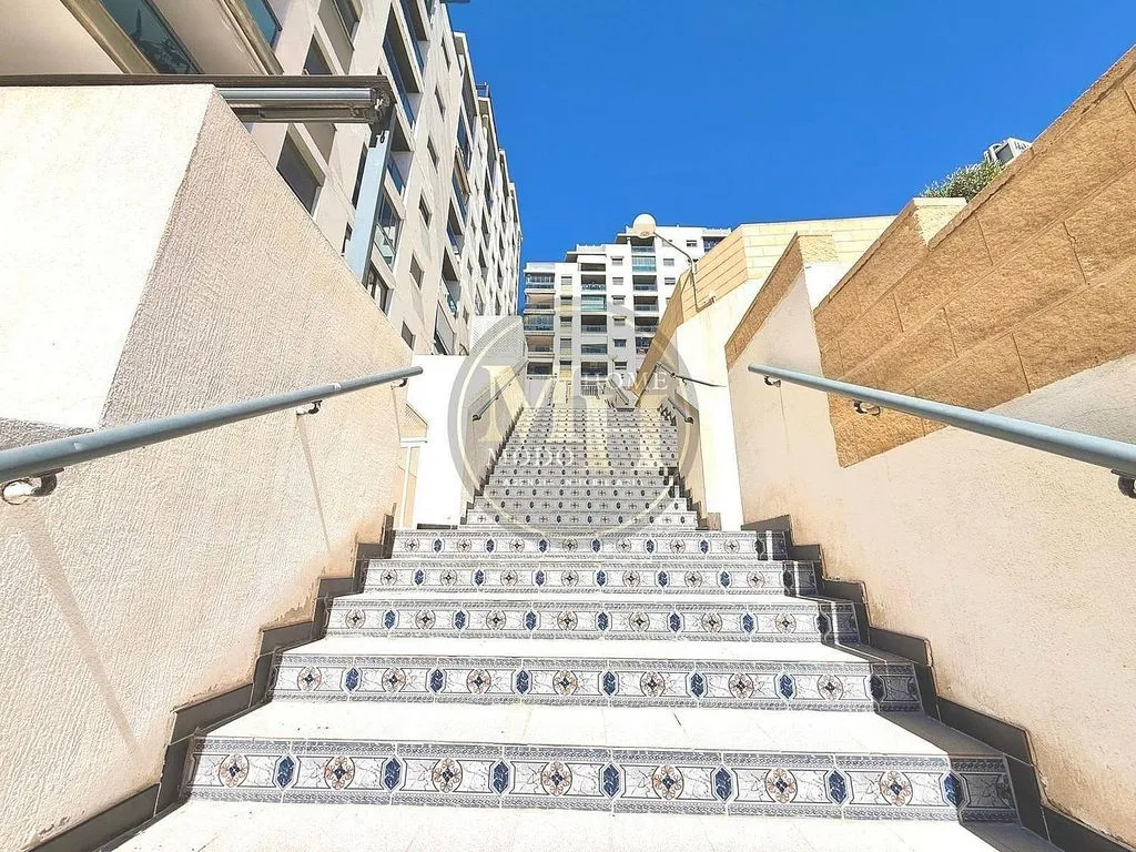 Pièces - 1-Bedroom Apartment with Pool in Campello Beach