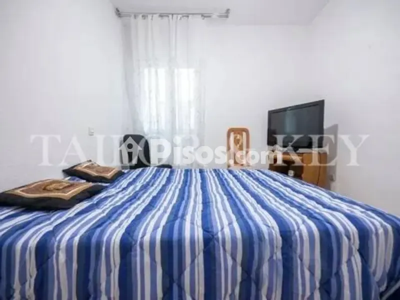 Chambres - Flat with Balcony in Lavapiés-Embajadores