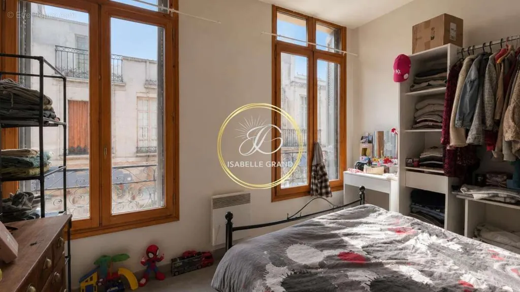 Magamistoad - T2 Apartment with Balcony in Prades Centre
