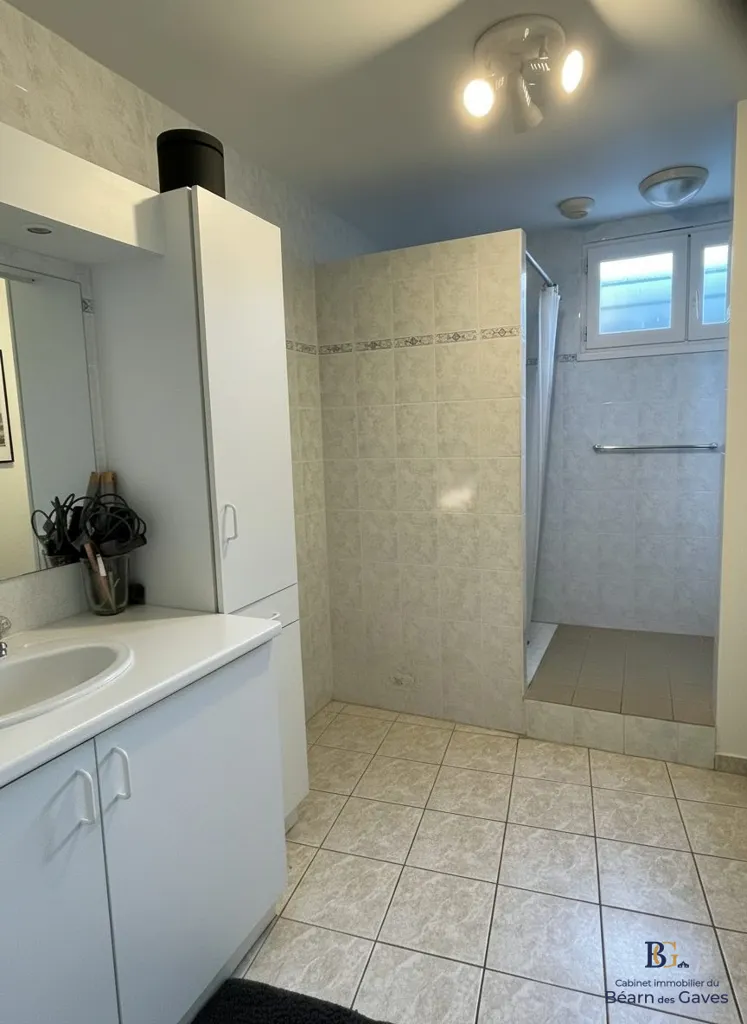 Vannitoad - Two 3-Bedroom Apartments in Sorde-l'Abbaye