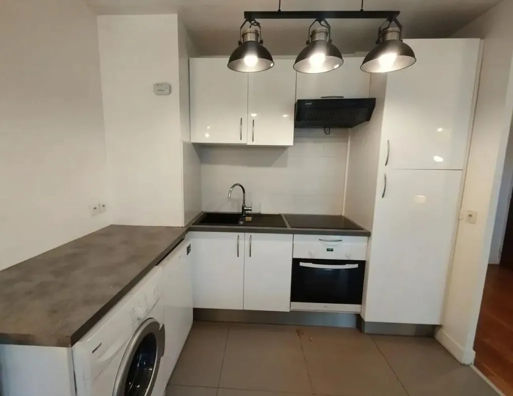 Cuisine - Appartement 2 Pièces avec Terrasse à Châtenay-Malabry