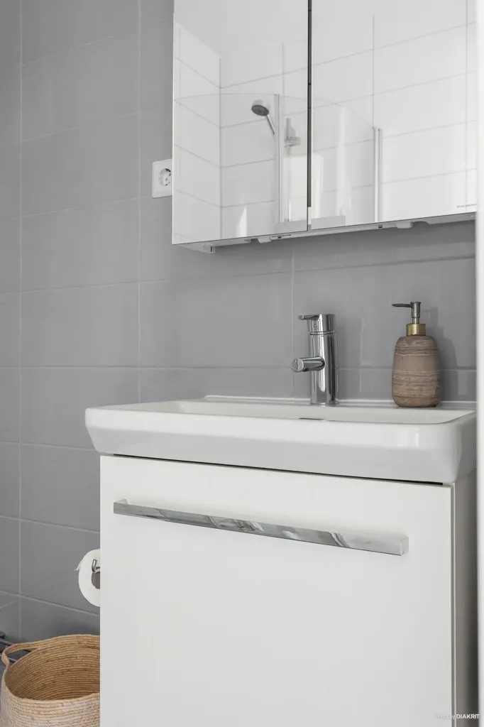 Salles de bain - Efficient Studio Flat with Central Location in Mölndal