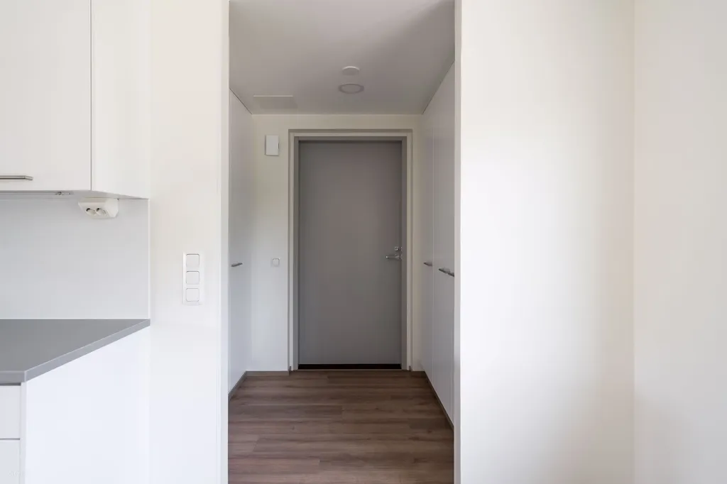 Cuisine - Modern Apartment with Balcony in Lippajärvi, Espoo