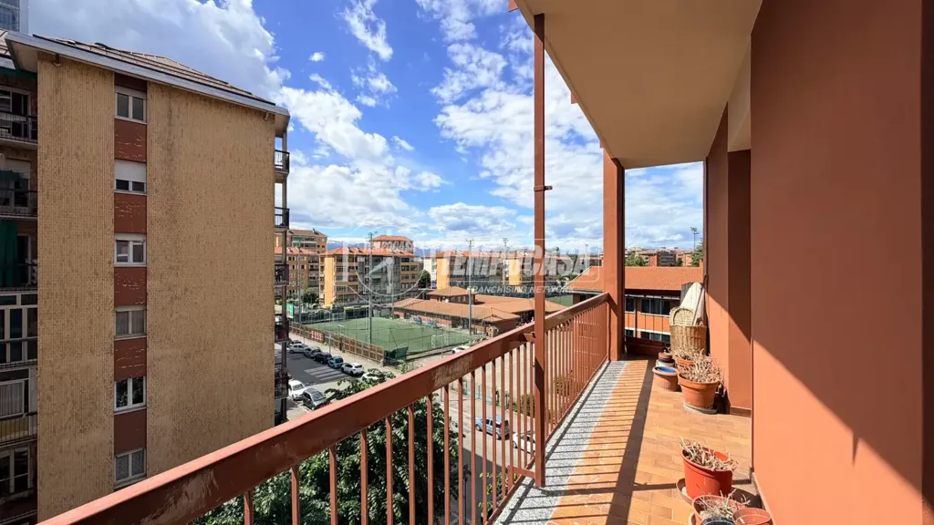 Rõdu - Quadruplex with Alpine View in Turin