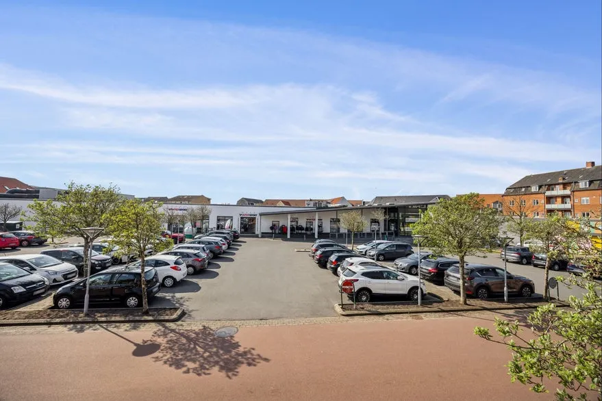 Extérieur - Commercial Units with Parking in Brønderslev Centre