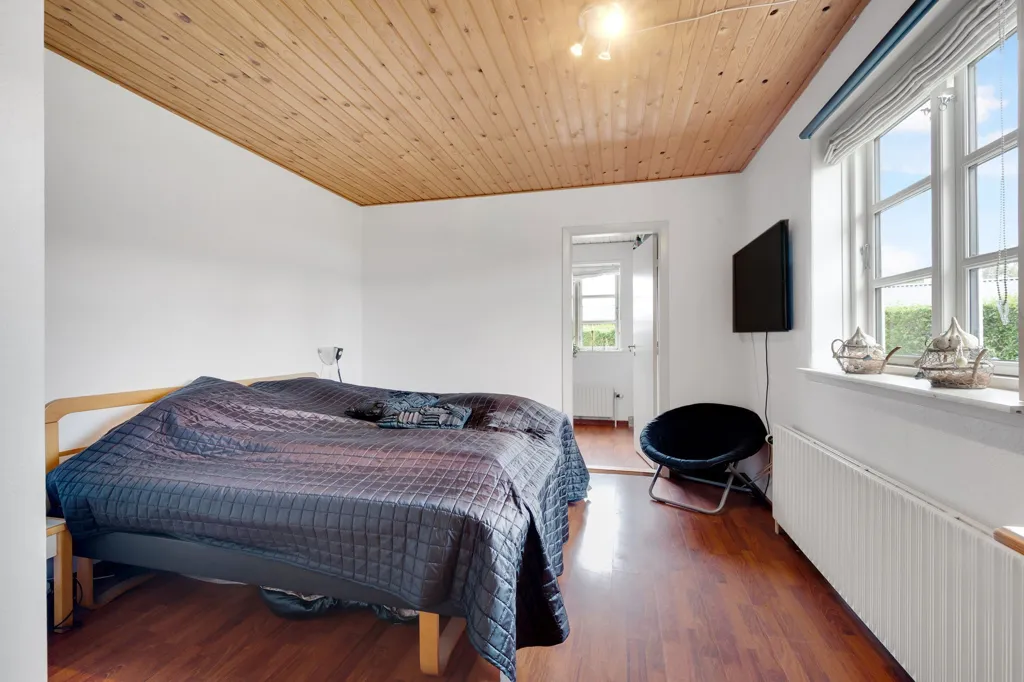 6-toaline maja asukohas Frederikshavn