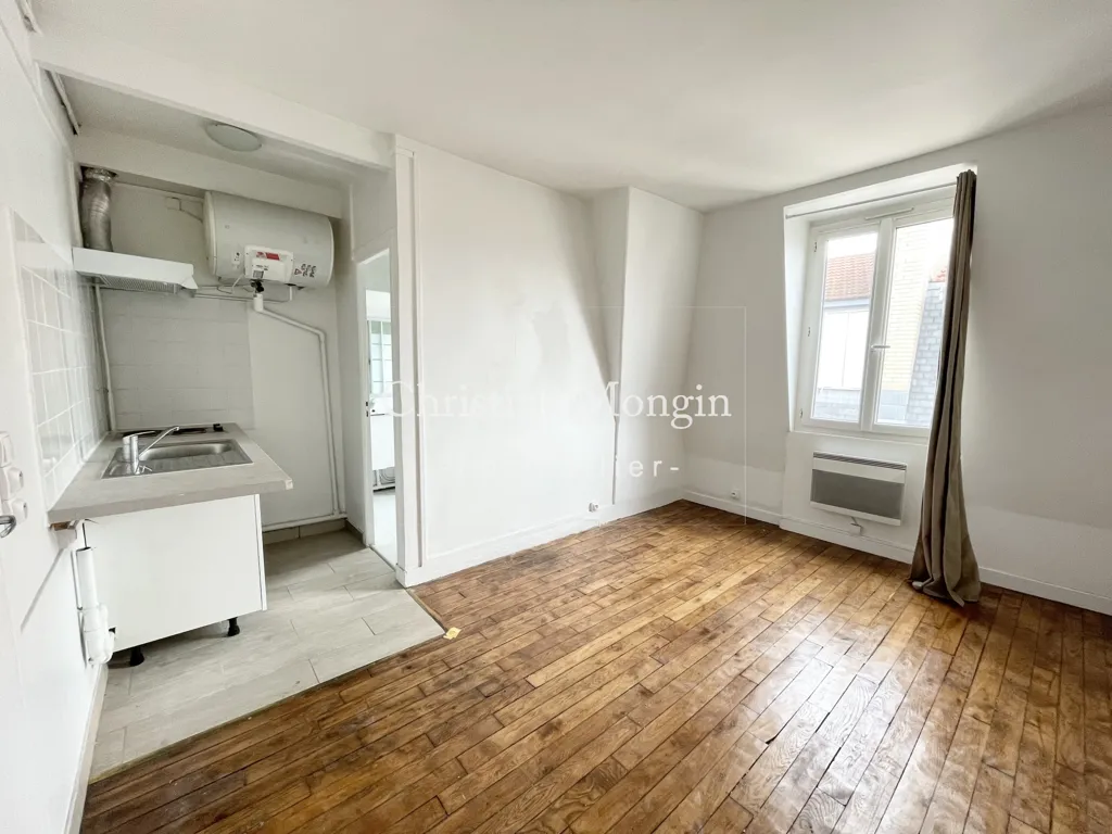 Toad - 2-Bedroom Apartment with View in Issy-les-Moulineaux