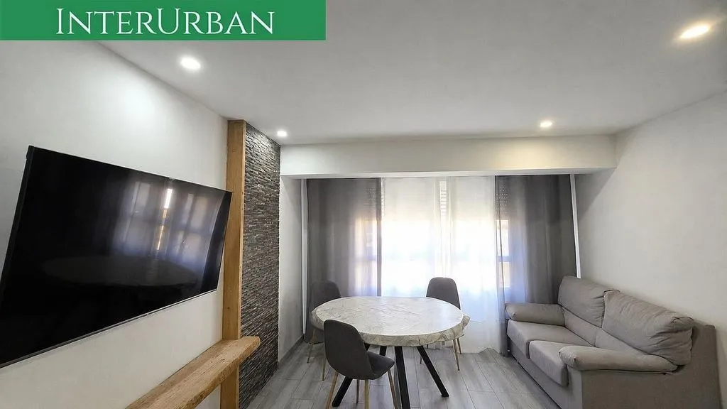 Elutuba - Apartment with Balcony in Llíria