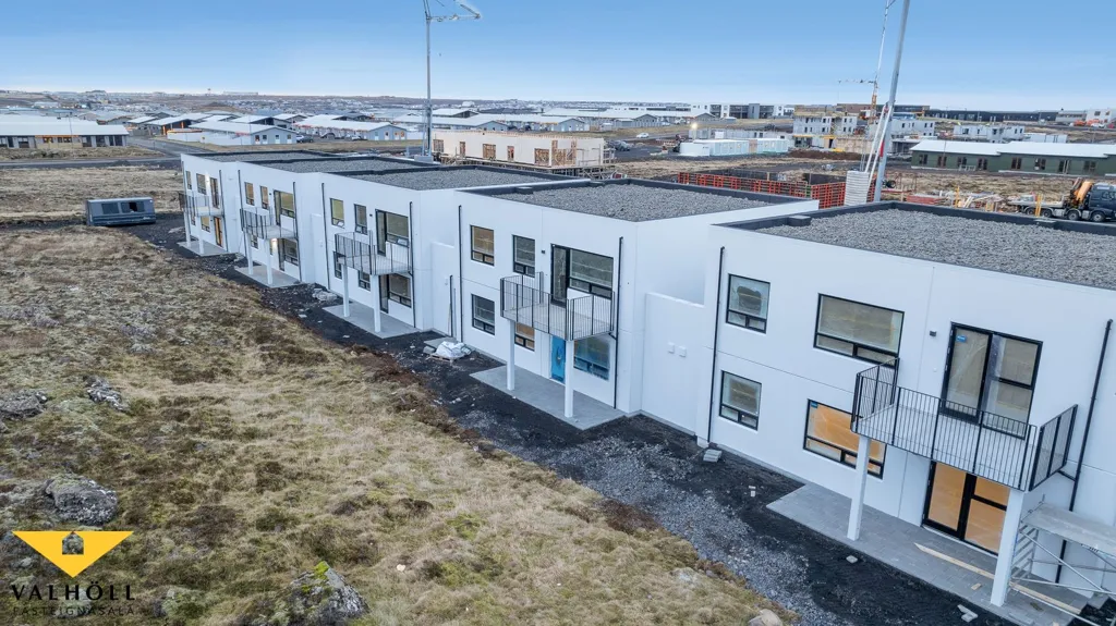 5-toaline kinnisvara asukohas Reykjanesbær