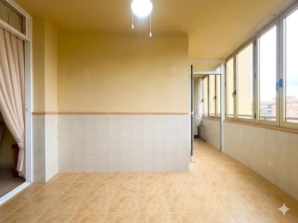 Terrasse - Flat with Terrace in La Carihuela, Torremolinos