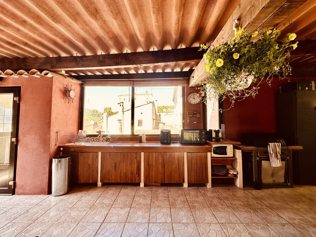 Terrazza - Renovated House with Terrace in La Trinité