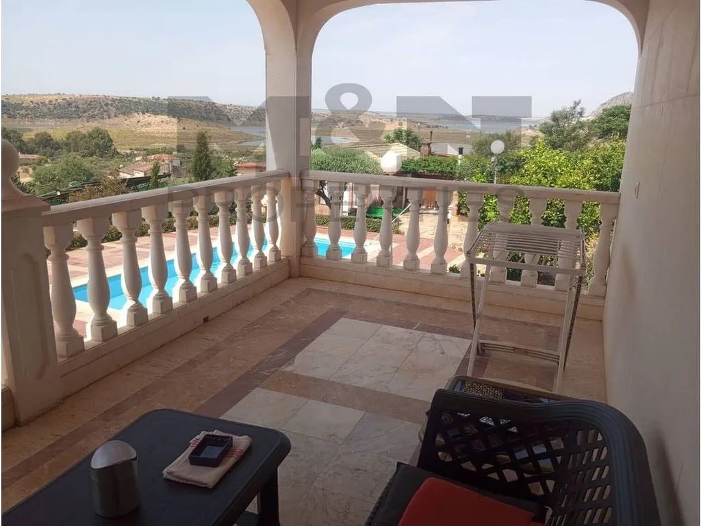 Terrass - Rural Cortijo with Pool near Alange
