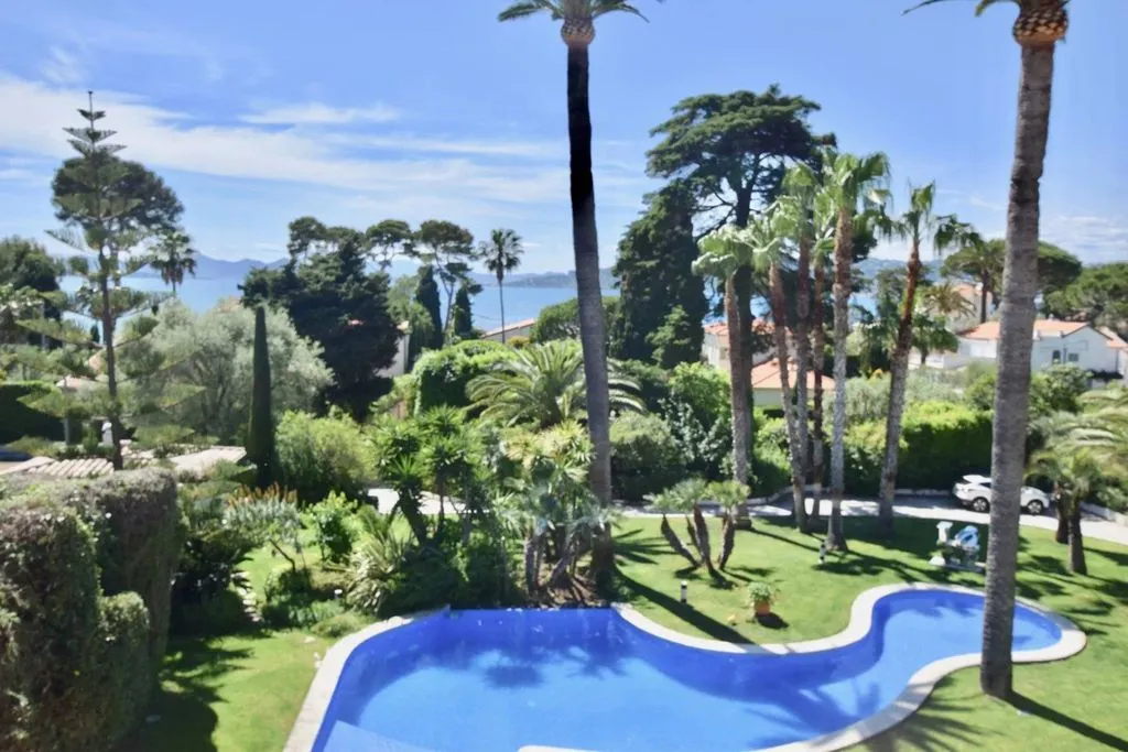 Õhuvaade - Luxury Villa with Pool in Antibes