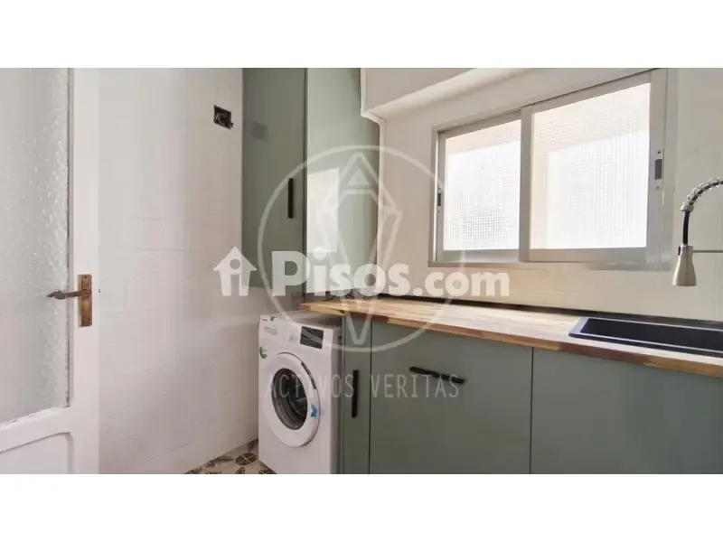 Utility Room - Bright Apartment with Balcony in Paterna Centre