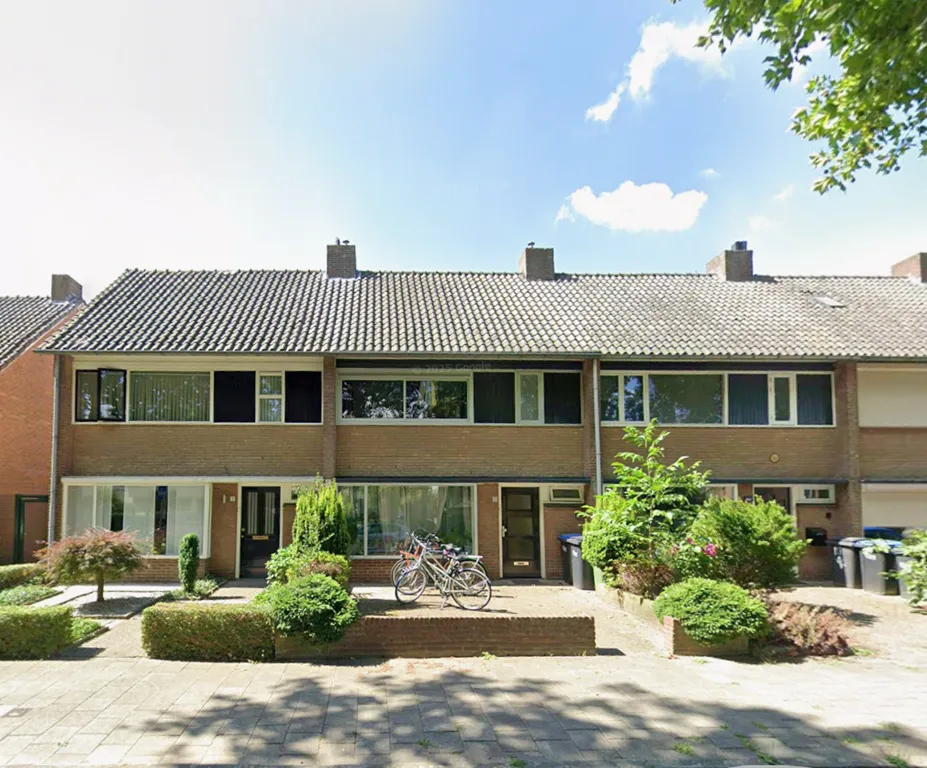Esterno - Corner House with Garden in Eindhoven