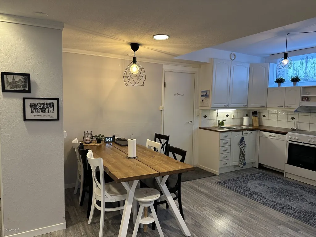 Salle à manger - City Centre Apartment with Sauna in Kuopio