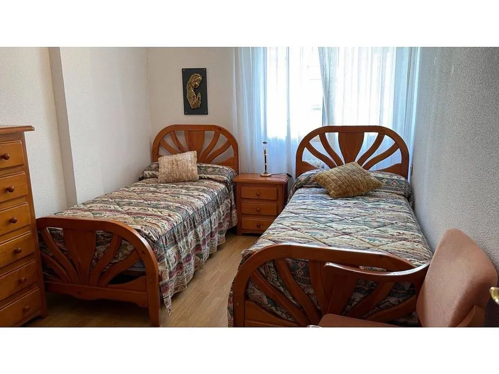 Chambres - 2-Bedroom Apartment with Balcony in Logroño