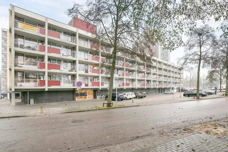 Välivaade - 4-Bedroom Apartment in Central Amstelveen