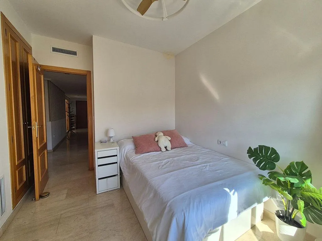 Dormitorios - Ático duplex con terraza en Carrer de l'Estatut Valencià