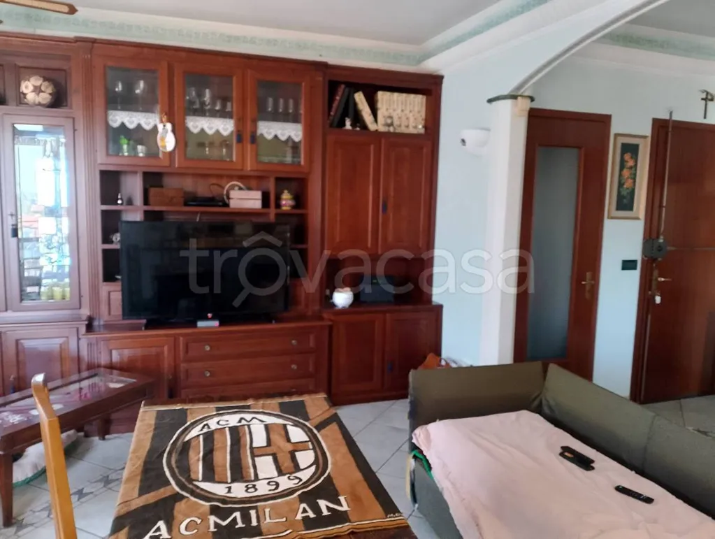 Elutuba - Apartment with Balcony and Terrace in Barge