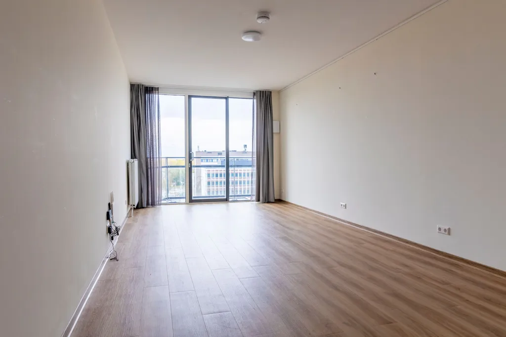 Rooms - Studio with Balcony in Rotterdam