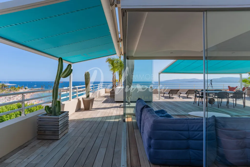 Terrasse - Appartement 4 Pièces avec Terrasse à Saint-Raphaël