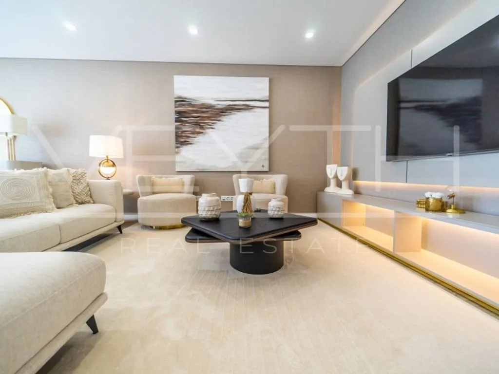 Elutuba - Luxury Duplex Flat with Terrace in Portas da Cidade