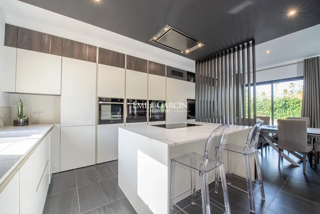 Cucina - Modern Villa with Pool near Saint-Tropez