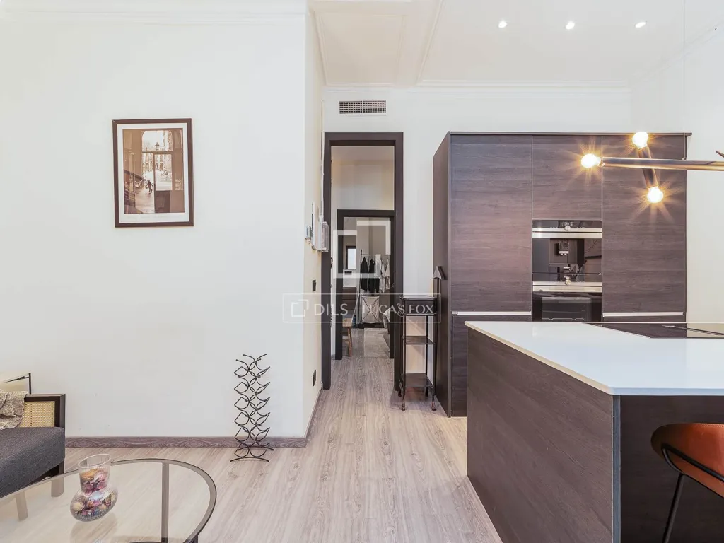 Cuisine - Apartment with Patio in Barcelona's Gothic Quarter