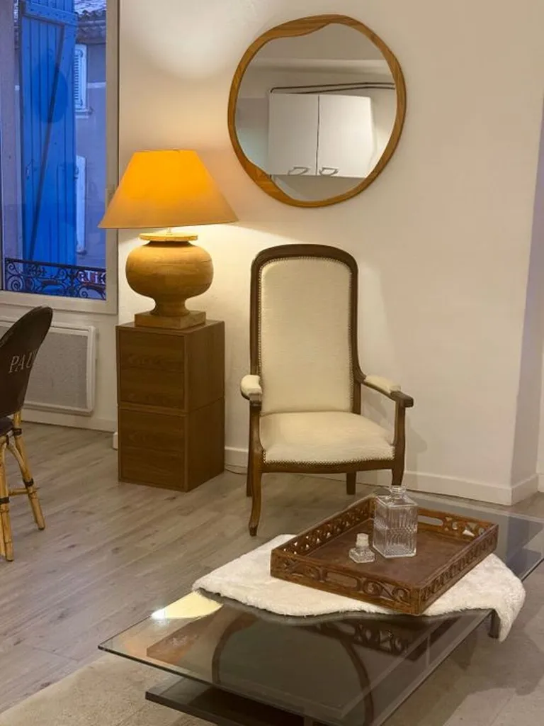 Living Room - Studio with Parking in Villecroze