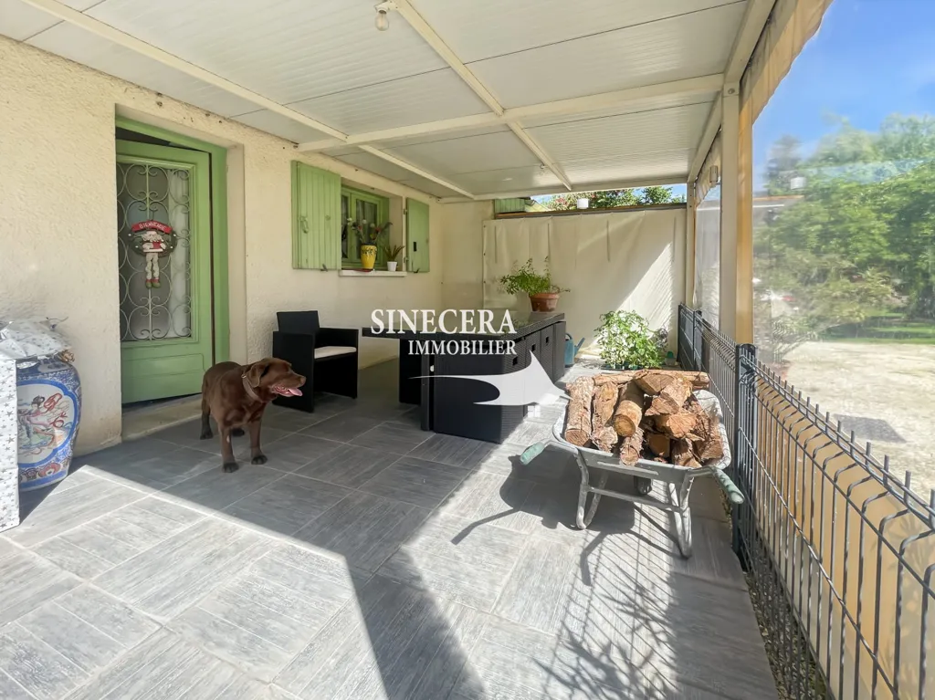 Terrasse - Maison de Caractère avec Piscine en Campagne