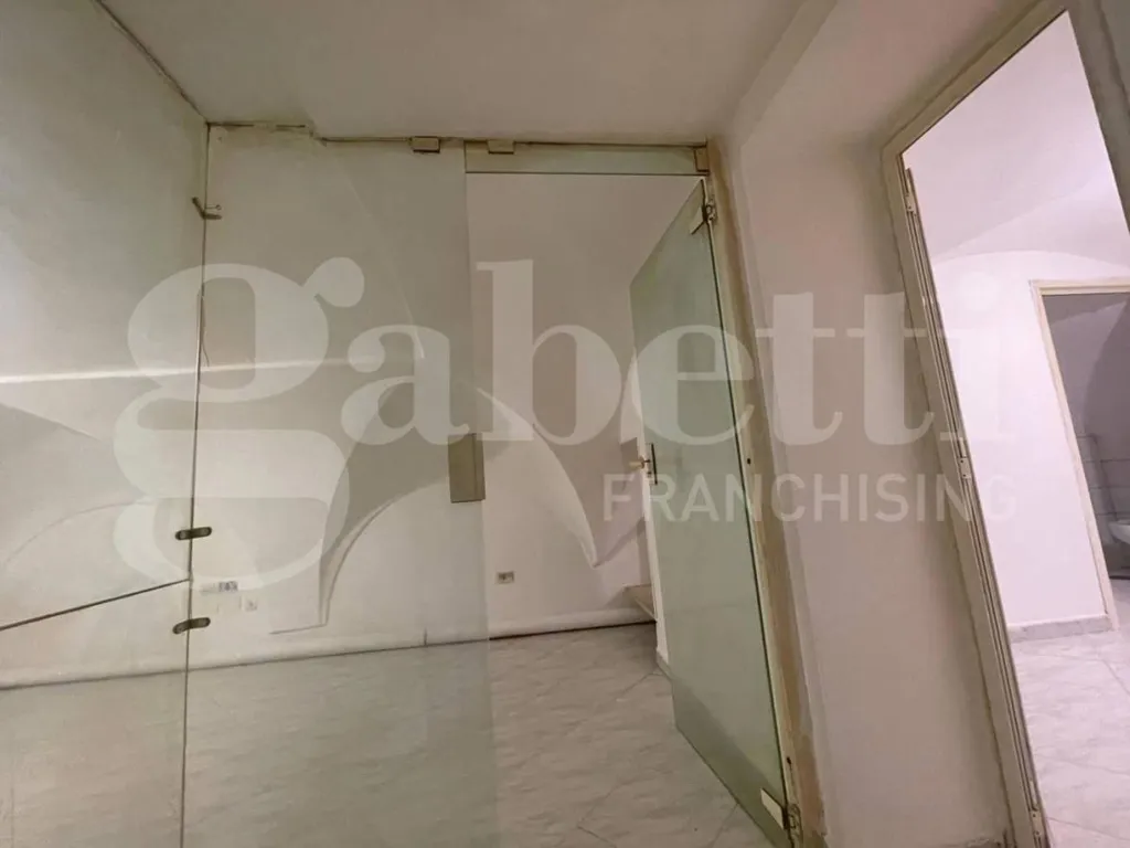 Esik - Historic Apartment with Loft in Gaeta Centre