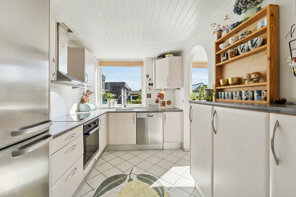 Cuisine - Etage Villa with Garden in Herning